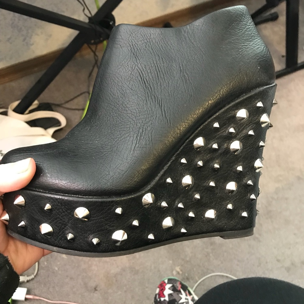 Ankle boots